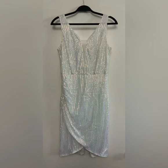 Grace Karin White Sequin Plunge Mini - Picture 3 of 8